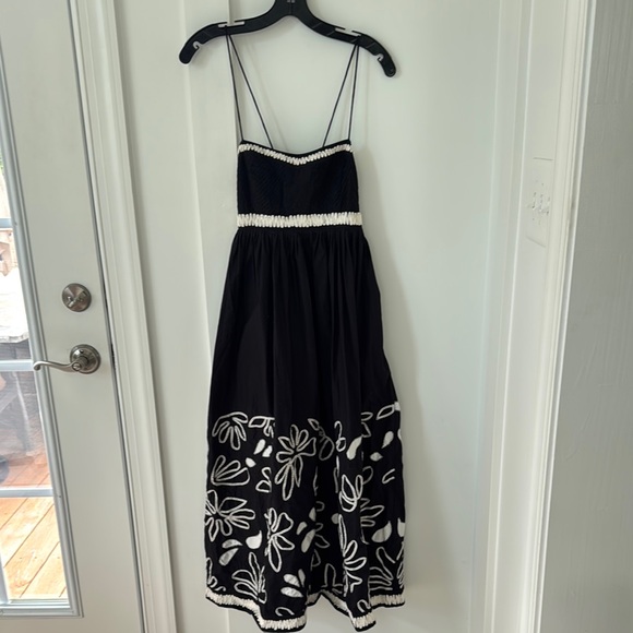 ULLA JOHNSON Hollis embroidered appliquéd pintucked cotton-poplin midi dress 0 - Picture 5 of 15